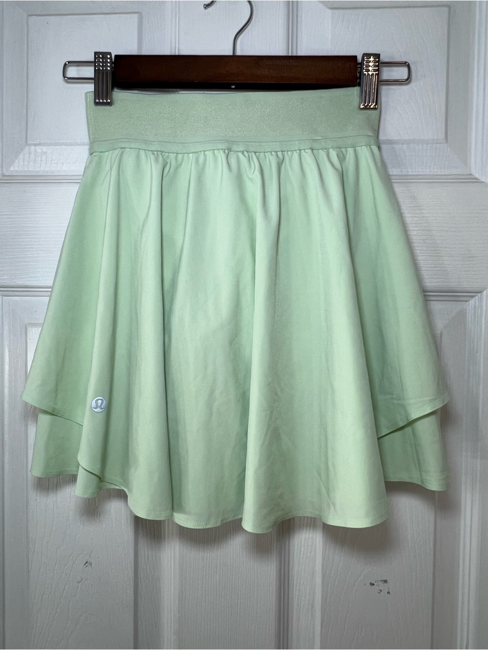 lululemon athletica Mint Green Flared Tennis Skirt Size 0 - Picture 3 of 11